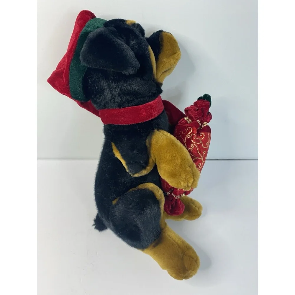 E &‎ J Classic Rottweiler Plush Stuffed Animal Christmas Hat Holiday Realistic